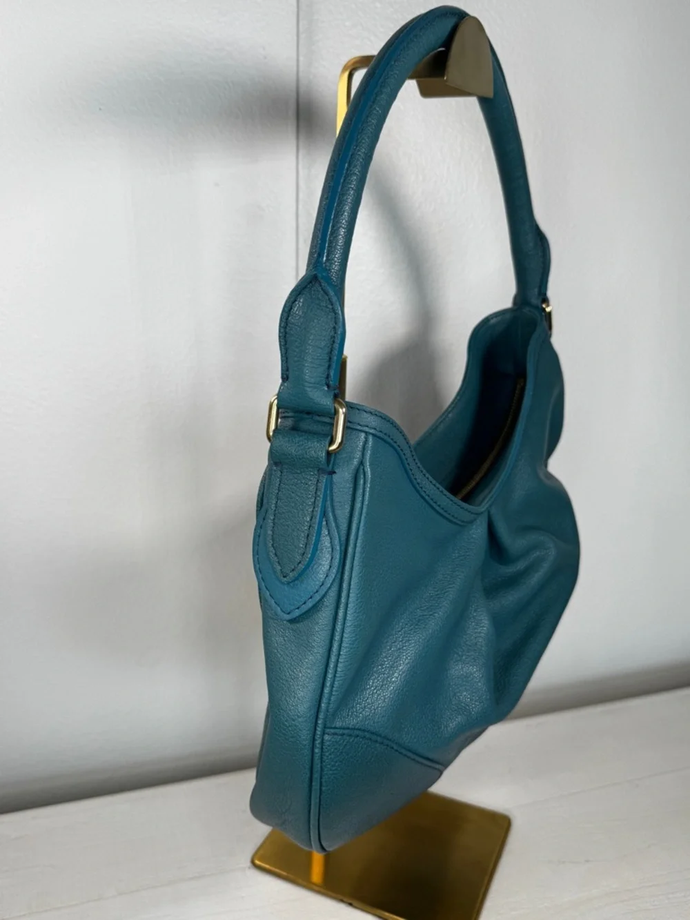Burberry Pebbled Leather Shoulder Bag Teal Gold Hardware Quiet Luxury Hobo - Picture 2 of 14